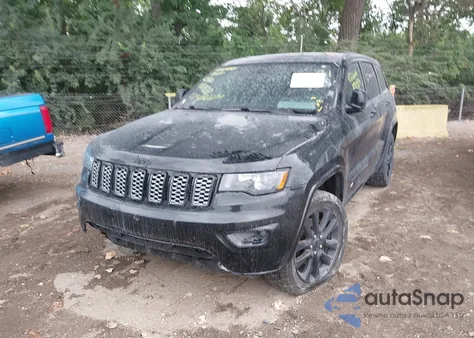 2018 Jeep Grand Cherokee Altitude 4X4 из США, поврежденный, VIN 1C4RJFAG8JC491937